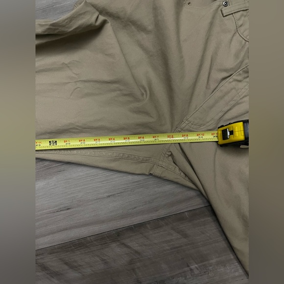 Duluth 14x33 work pants women’s tan - Picture 8 of 8